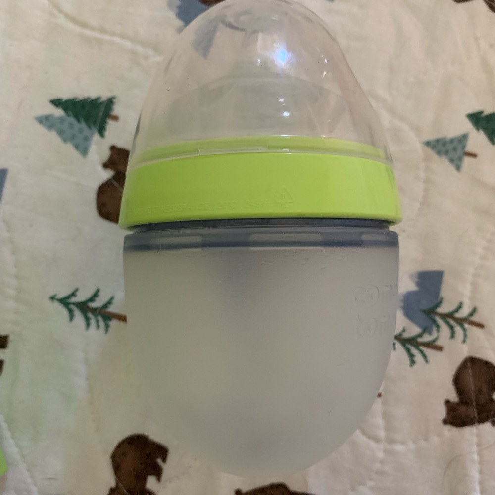 4 Como Tomo Slow Flow Bottles - VERY lightly used